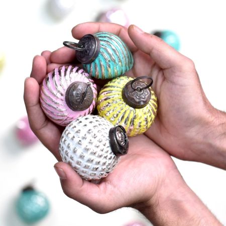 12 Pieces Multi-Coloured Distressed Round Glass Christmas Hanging